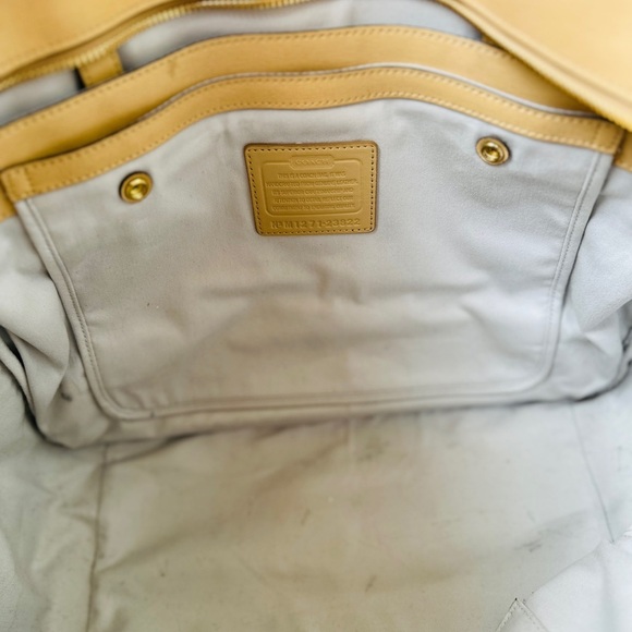 *SOLD* COACH tan Saffiano leather tote - Picture 17 of 17